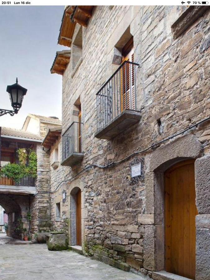 Vistas A La Montana En Un Pueblo Con Encanto. El Pueyo de Araguás Εξωτερικό φωτογραφία